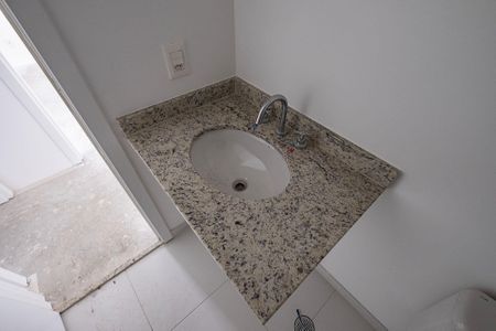 Apartamento para alugar com 69m², 2 quartos e 1 vaga Apartamento para alugar com 69m², 2 quartos e 1 vagaBanheiro