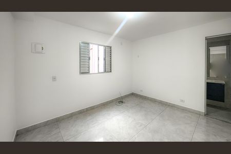 Quarto/Sala de casa para alugar com 1 quarto, 20m² em Cidade Dutra, São Paulo