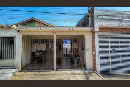 Casa para alugar com 20m², 1 quarto e sem vaga Casa para alugar com 20m², 1 quarto e sem vagaFachada com Plaquinha Instalada