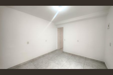 Casa para alugar com 20m², 1 quarto e sem vaga Casa para alugar com 20m², 1 quarto e sem vagaQuarto/Sala