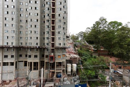 Sala  vista de apartamento para alugar com 2 quartos, 43m² em Vila Andrade, São Paulo