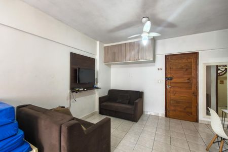 Studio para alugar com 37m², 0 quarto e 1 vaga Studio para alugar com 37m², 0 quarto e 1 vagaKitnet