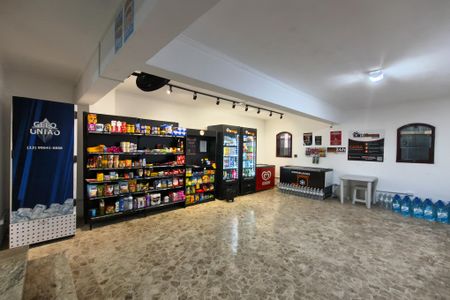 Studio para alugar com 37m², 0 quarto e 1 vaga Studio para alugar com 37m², 0 quarto e 1 vagaMarket