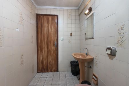 Studio para alugar com 37m², 0 quarto e 1 vaga Studio para alugar com 37m², 0 quarto e 1 vagaBanheiro