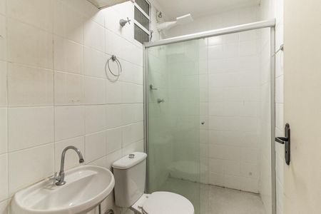 Studio à venda com 38m², 1 quarto e sem vaga Studio à venda com 38m², 1 quarto e sem vagaBanheiro