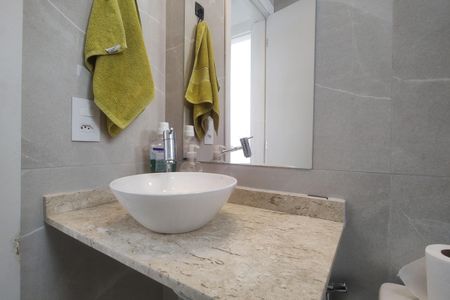 Apartamento à venda com 50m², 2 quartos e 1 vaga Apartamento à venda com 50m², 2 quartos e 1 vagaBanheiro Social
