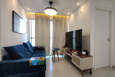 Apartamento à venda com 50m², 2 quartos e 1 vaga Apartamento à venda com 50m², 2 quartos e 1 vagaSala