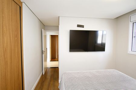 Apartamento à venda com 133m², 2 quartos e 2 vagasQuarto 2