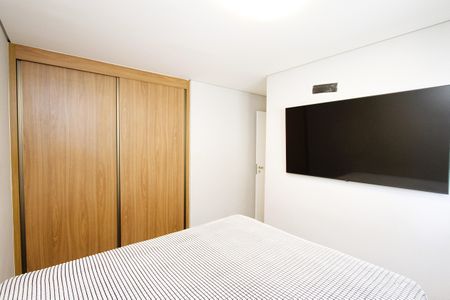 Apartamento à venda com 133m², 2 quartos e 2 vagasQuarto 2