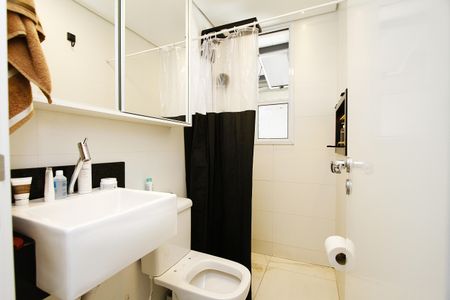 Apartamento à venda com 133m², 2 quartos e 2 vagasBanheiro da Suíte