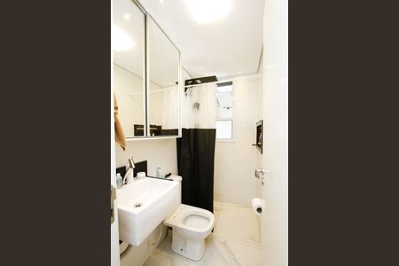Apartamento à venda com 133m², 2 quartos e 2 vagasBanheiro da Suíte