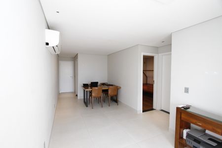 Apartamento à venda com 133m², 2 quartos e 2 vagasSala