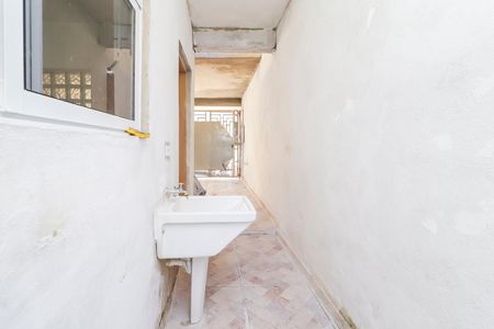 Casa para alugar com 50m², 1 quarto e sem vagaÁrea de Serviço