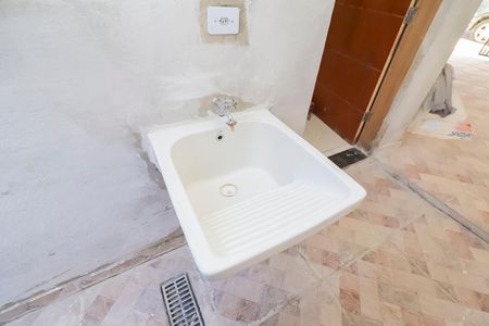 Casa para alugar com 50m², 1 quarto e sem vagaÁrea de Serviço