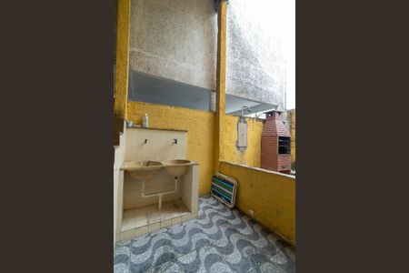 Casa de condomínio para alugar com 140m², 2 quartos e 1 vaga Casa de condomínio para alugar com 140m², 2 quartos e 1 vagaÁrea de Serviço