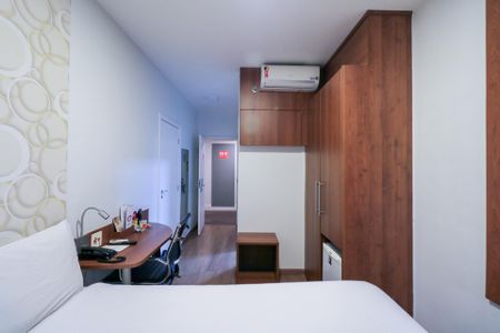 Quarto de kitnet/studio à venda com 1 quarto, 19m² em Santa Paula, São Caetano do Sul
