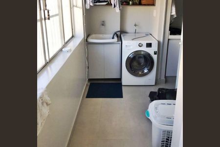 Apartamento à venda com 75m², 2 quartos e 1 vaga