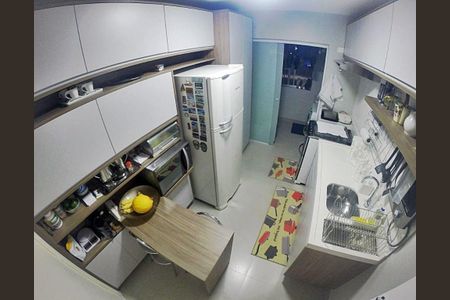 Apartamento à venda com 75m², 2 quartos e 1 vaga