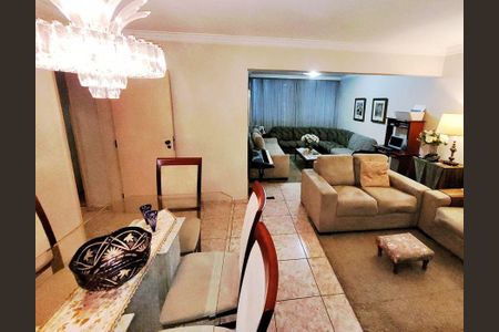 Apartamento à venda com 128m², 3 quartos e 1 vaga