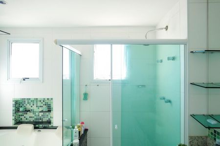 Apartamento à venda com 178m², 3 quartos e 3 vagasBanheiro da suíte 1