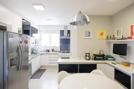 Apartamento à venda com 178m², 3 quartos e 3 vagasCozinha