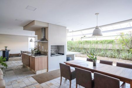 Apartamento à venda com 178m², 3 quartos e 3 vagasChurrasqueira
