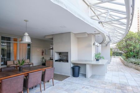 Apartamento à venda com 178m², 3 quartos e 3 vagasChurrasqueira