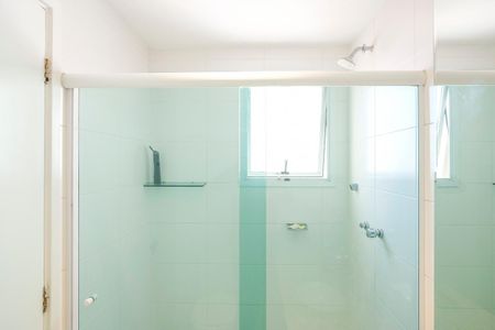 Apartamento à venda com 178m², 3 quartos e 3 vagasBanheiro da suíte 2