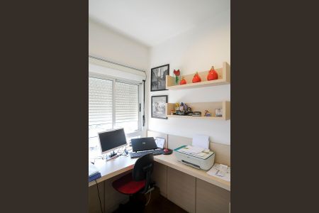 Apartamento à venda com 178m², 3 quartos e 3 vagasEscritório