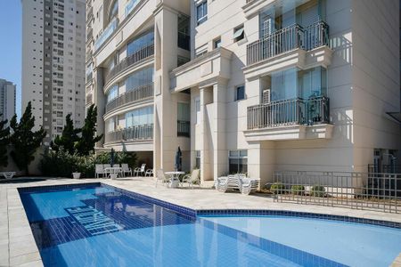 Apartamento à venda com 178m², 3 quartos e 3 vagasPiscina