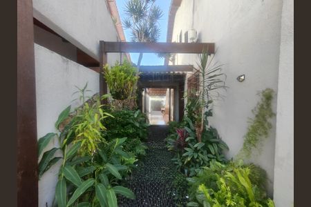 Área externa de casa de condomínio para alugar com 4 quartos, 140m² em Recreio dos Bandeirantes, Rio de Janeiro