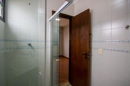 Apartamento para alugar com 89m², 3 quartos e 2 vagas Apartamento para alugar com 89m², 3 quartos e 2 vagasBanheiro do quarto 1
