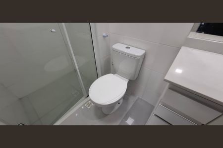 Studio para alugar com 32m², 1 quarto e 1 vaga Studio para alugar com 32m², 1 quarto e 1 vagaBanheiro