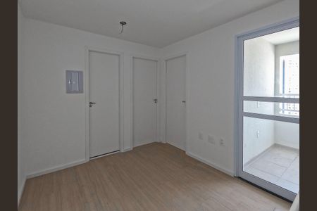Apartamento para alugar com 2 quartos, 32m² em Freguesia do Ó, São Paulo