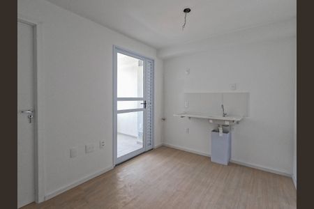 Apartamento para alugar com 2 quartos, 32m² em Freguesia do Ó, São Paulo