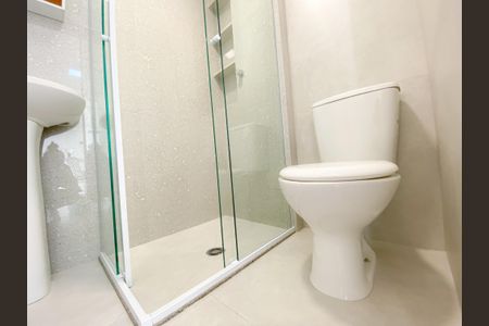Apartamento para alugar com 34m², 2 quartos e sem vagaBanheiro