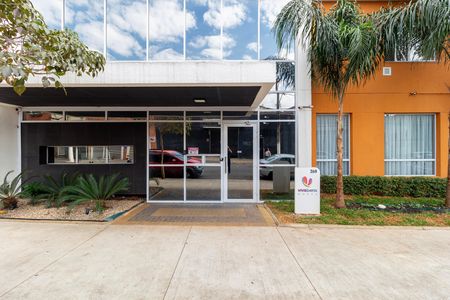 Apartamento para alugar com 55m², 3 quartos e 1 vaga Apartamento para alugar com 55m², 3 quartos e 1 vagaFachada