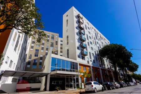 Apartamento para alugar com 55m², 3 quartos e 1 vaga Apartamento para alugar com 55m², 3 quartos e 1 vagaFachada