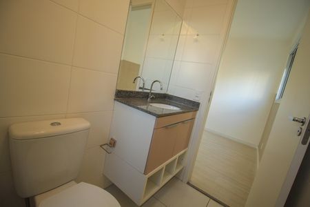 Apartamento para alugar com 55m², 3 quartos e 1 vaga Apartamento para alugar com 55m², 3 quartos e 1 vagaBanheiro da Suíte