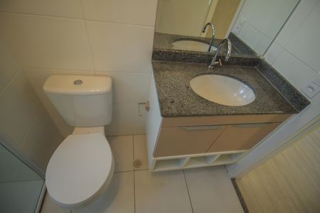 Apartamento para alugar com 55m², 3 quartos e 1 vaga Apartamento para alugar com 55m², 3 quartos e 1 vagaBanheiro da Suíte