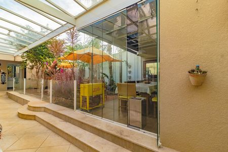 Casa à venda com 450m², 3 quartos e 3 vagas