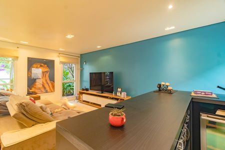 Casa à venda com 3 quartos, 450m² em Cidade Vargas, São Paulo