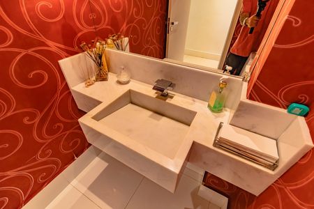Casa à venda com 450m², 3 quartos e 3 vagas