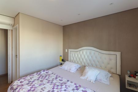 Apartamento à venda com 108m², 3 quartos e 2 vagas Apartamento à venda com 108m², 3 quartos e 2 vagasSuíte 1