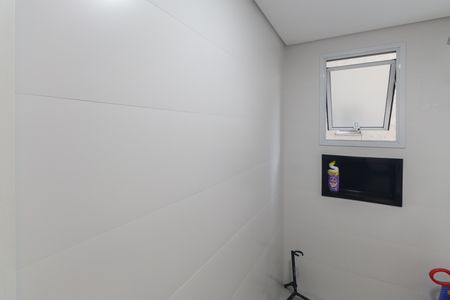 Apartamento à venda com 108m², 3 quartos e 2 vagas Apartamento à venda com 108m², 3 quartos e 2 vagasBanheiro