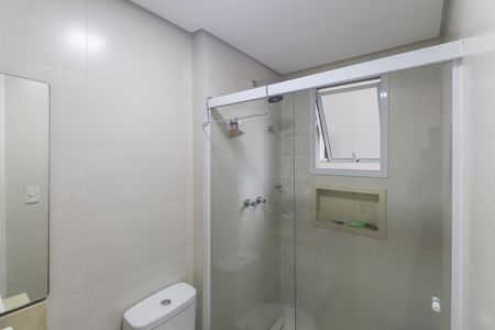 Apartamento à venda com 108m², 3 quartos e 2 vagas Apartamento à venda com 108m², 3 quartos e 2 vagasBanheiro da Suíte 2