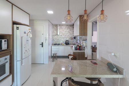 Apartamento à venda com 108m², 3 quartos e 2 vagas Apartamento à venda com 108m², 3 quartos e 2 vagasCozinha