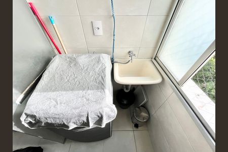 Apartamento à venda com 63m², 2 quartos e 1 vaga Apartamento à venda com 63m², 2 quartos e 1 vagaÁrea de Serviço
