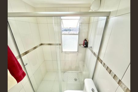 Apartamento à venda com 63m², 2 quartos e 1 vaga Apartamento à venda com 63m², 2 quartos e 1 vagaBanheiro
