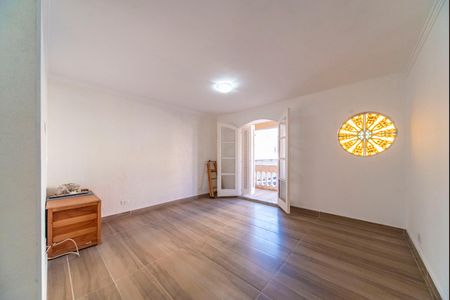 Casa à venda com 240m², 4 quartos e 2 vagas Casa à venda com 240m², 4 quartos e 2 vagasQuarto 3